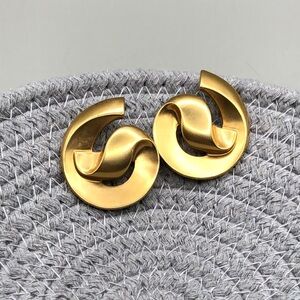 Vintage Avon sculptural modernist statement earrings large runway style.